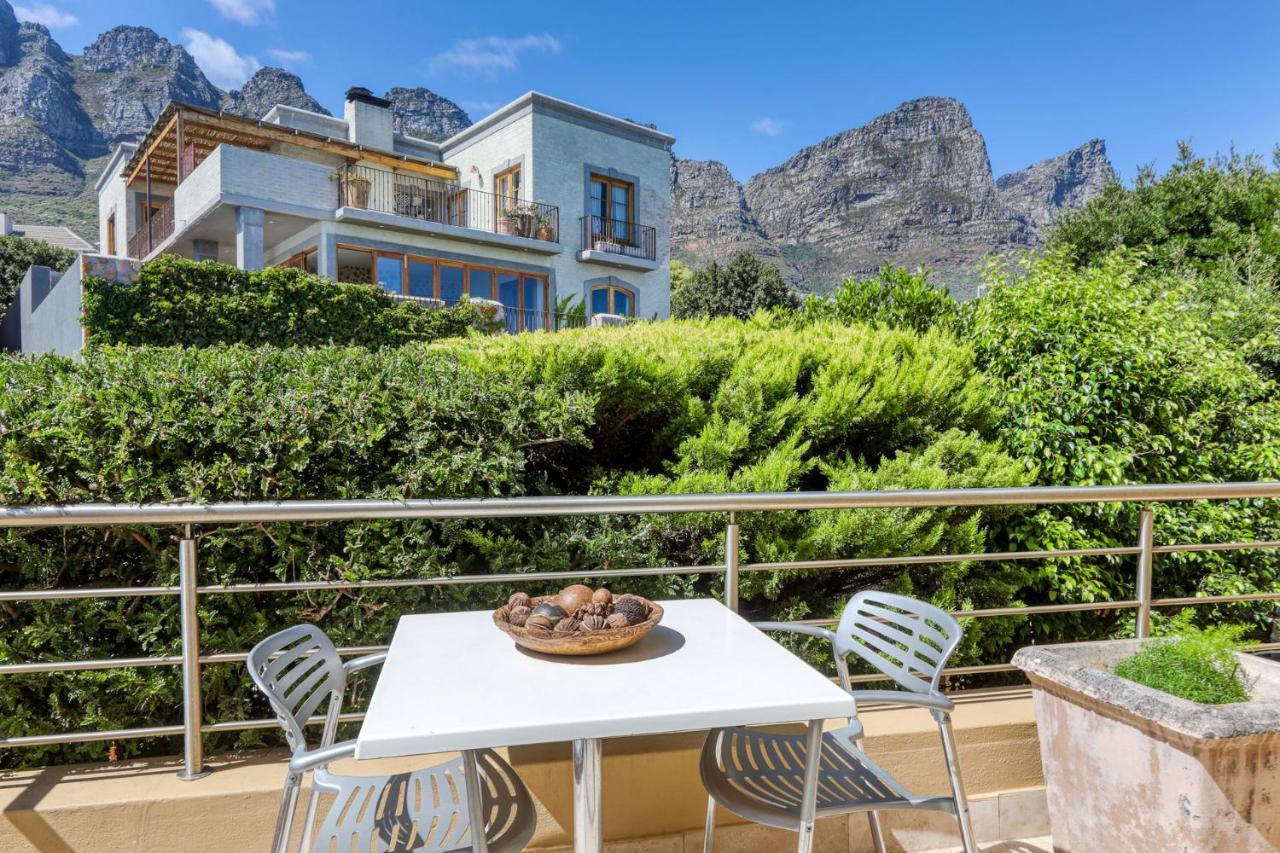 Backup-powered Camps Bay Garden * Cape Town